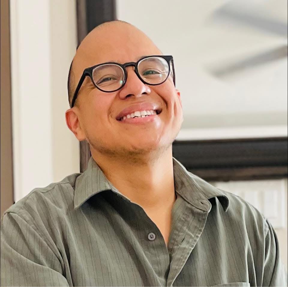 Pastor Lorenzo Aguirre, predicador invitado de Atmosphere Shifters 2.0
