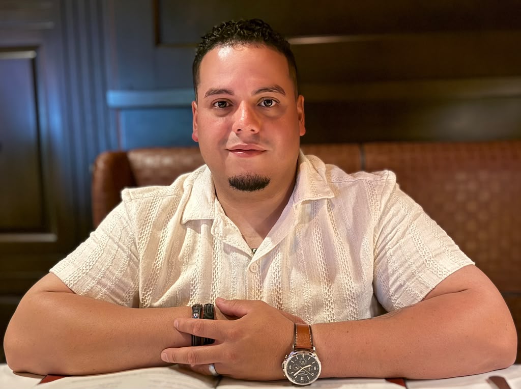 Pastor Gamaliel Himely, predicador invitado de Atmosphere Shifters 2.0
